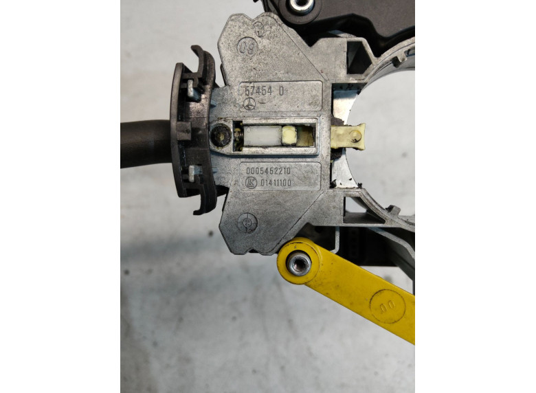 Переключатель подрулевой (стрекоза) к Mercedes E W211, 2003г.