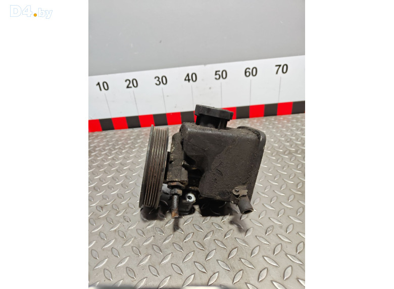 Насос гидроусилителя руля к Mercedes VitoW639 2005 г.