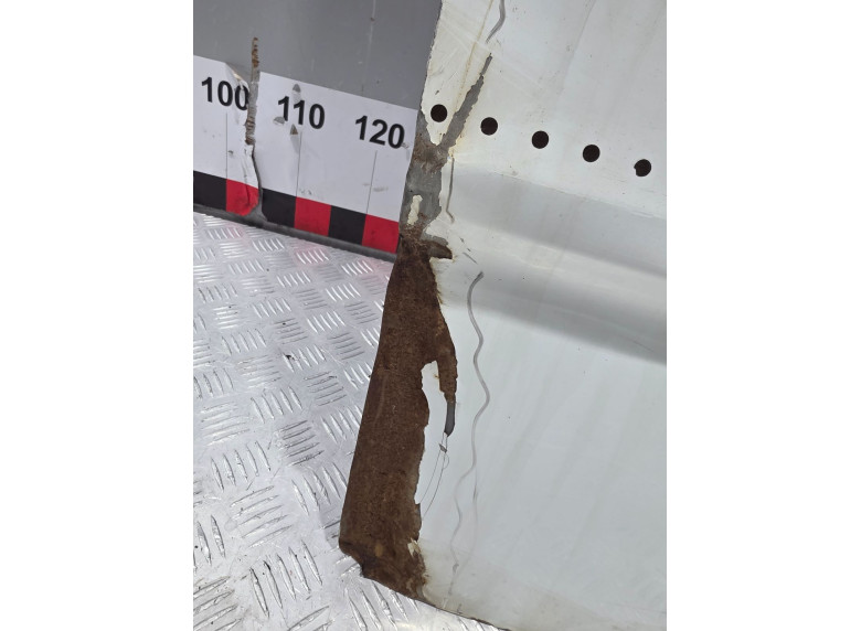 Дверь задняя распашная правая к Mercedes Sprinter, 2010г.