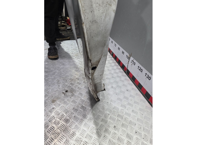 Дверь задняя распашная правая к Mercedes Sprinter, 2010г.