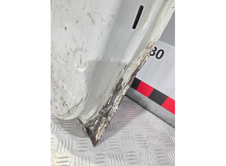 Дверь задняя распашная правая к Mercedes Sprinter, 2010г.