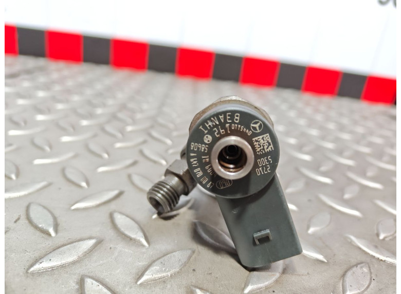 Форсунка к Mercedes Vito W639, 2005г.