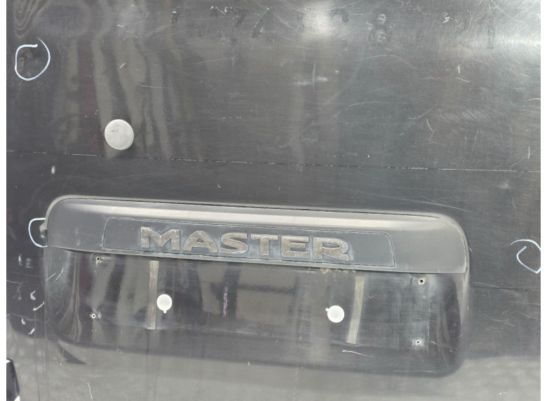 Накладка подсветки номера к Renault Master, 2012г.