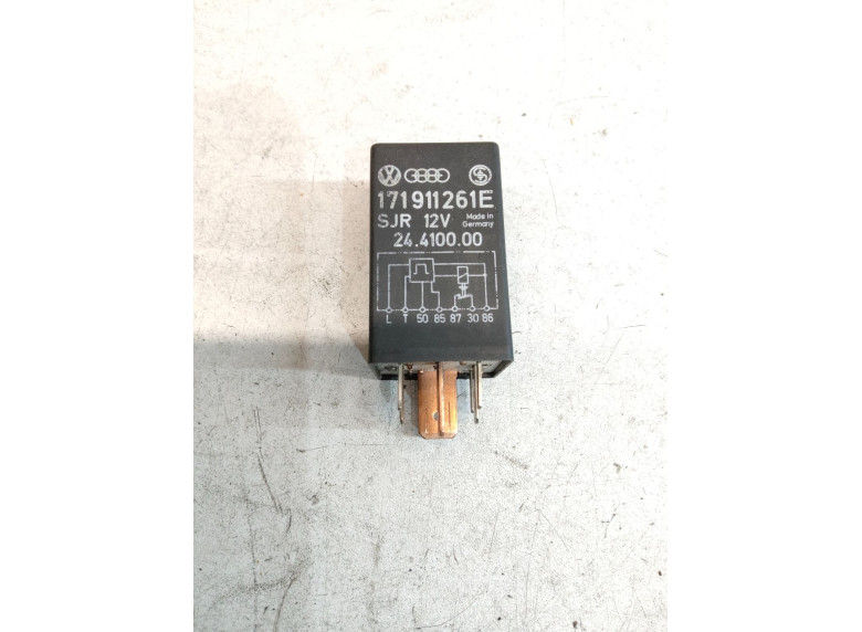 Реле накала свечей к Volkswagen Golf, 1990г.