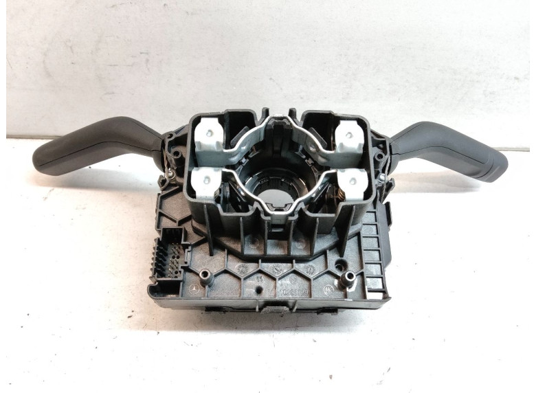 Переключатель подрулевой (стрекоза) к Mercedes CLA C118, 2019г.