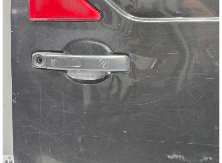 Ручка наружная распашной двери правой к Renault Master, 2012г.