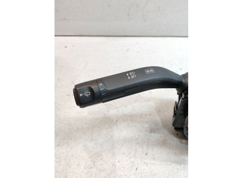 Переключатель подрулевой (стрекоза) к Mercedes CLA C118, 2019г.