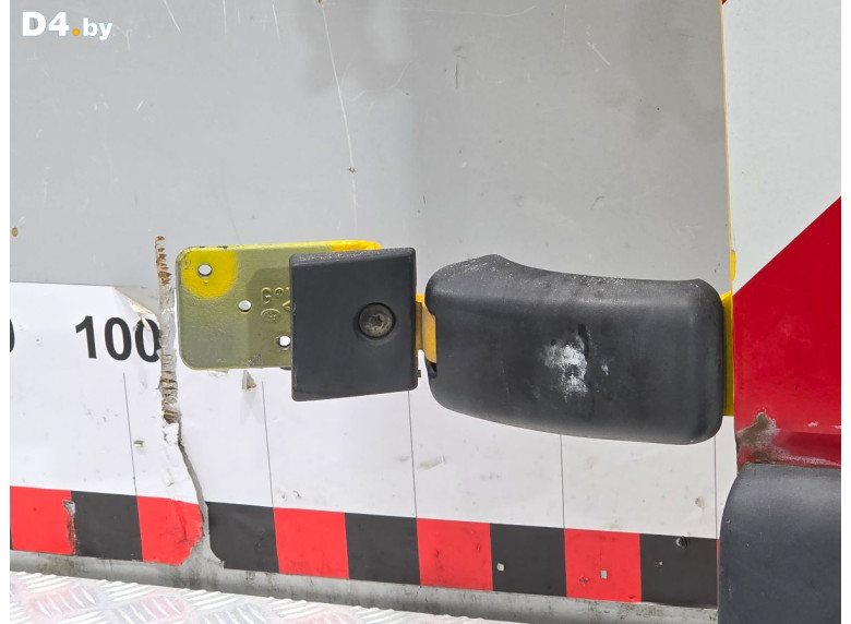 Петля двери задней левой к Renault Master 2006 г.