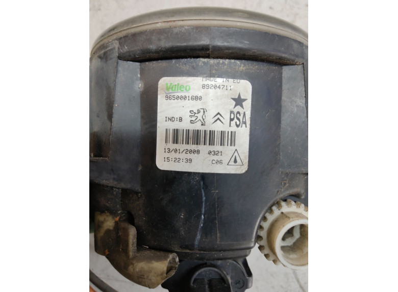 Фара противотуманная левая к Citroen C4 Picasso, 2008г.