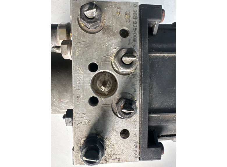 Блок ABS к BMW 5 E39, 2000г.