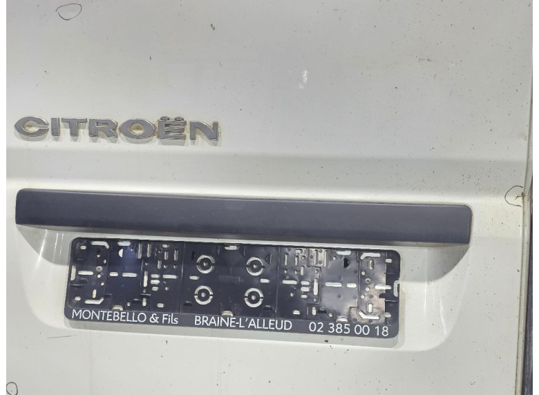 Накладка подсветки номера к Peugeot Boxer, 2008г.