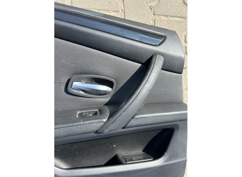 Обшивка двери задней левой (дверная карта) к BMW 5 E60/E61, 2008г.