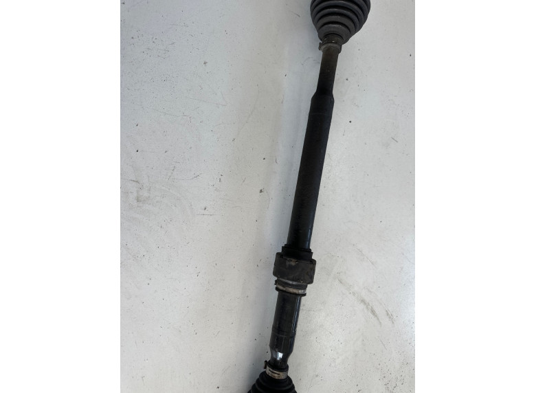 Полуось передняя правая (приводной вал, ШРУС) к Chevrolet Orlando, 2010г.