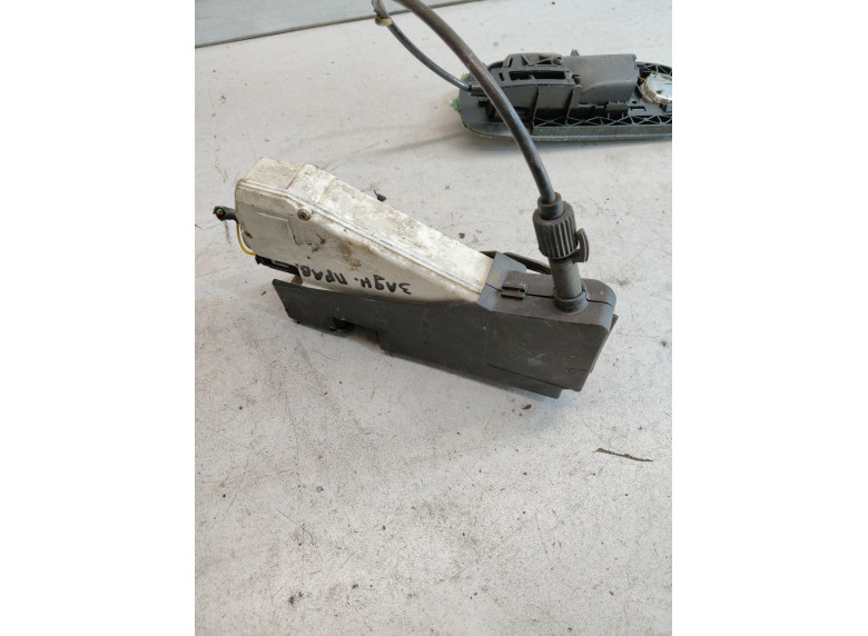 Замок двери задней правой к Seat Alhambra, 2004г.