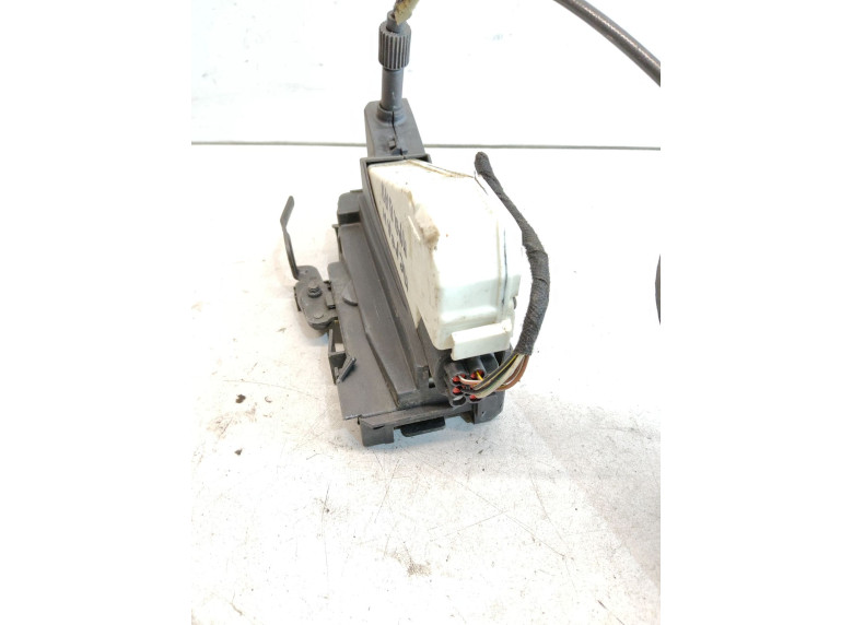 Замок двери передней правой к Seat Alhambra, 2004г.