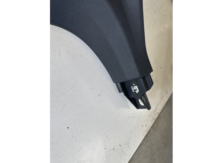 Обшивка салона к BMW XM G09, 2023г.