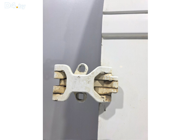 Петля двери задней левой к Peugeot Boxer 2008 г.