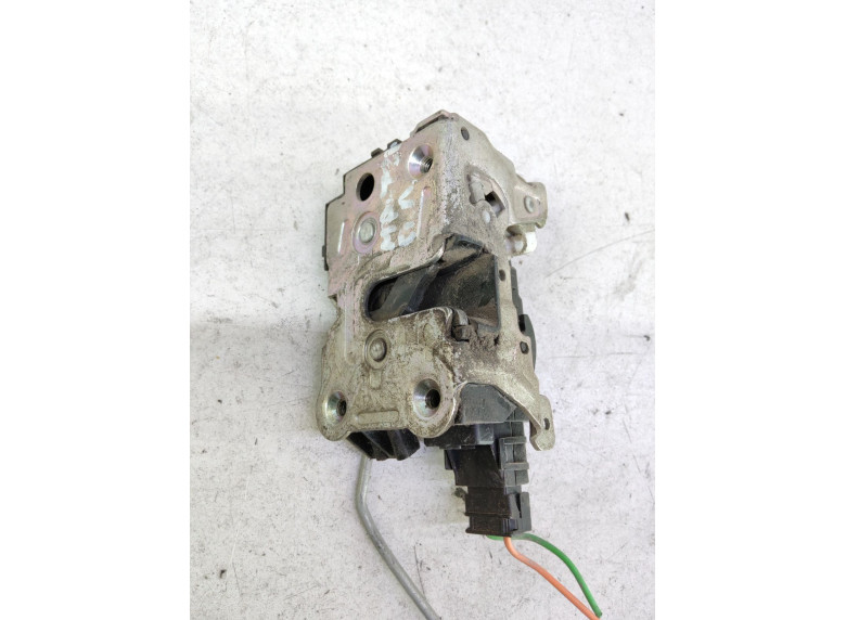Замок двери передней левой к Renault Master, 2009г.