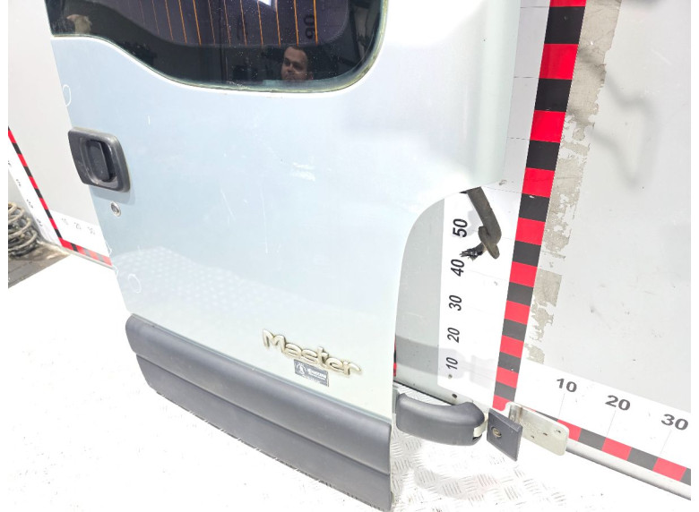 Дверь задняя распашная правая к Opel Movano, 2006г.