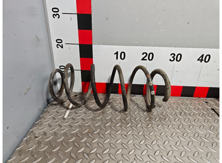 Пружина передняя к Peugeot 5008, 2009г.