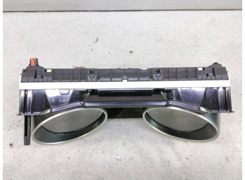 Щиток приборов (приборная панель) к Suzuki Swift, 2018г.