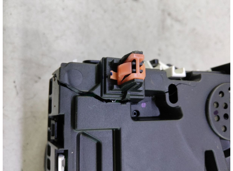 Щиток приборов (приборная панель) к Suzuki Swift, 2018г.