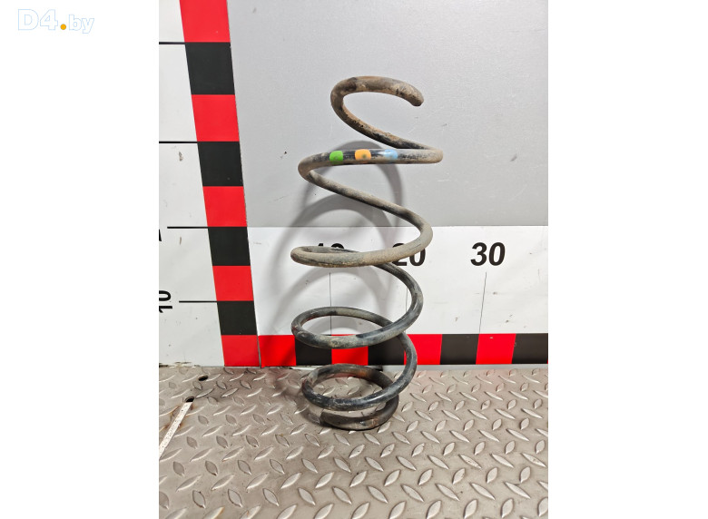 Пружина передняя к Volkswagen Golf 2006 г.