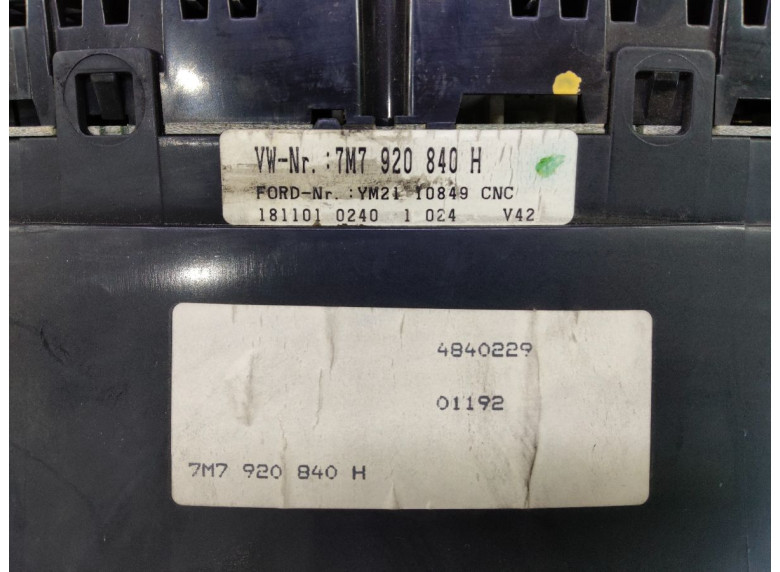 Щиток приборов (приборная панель) к Seat Alhambra, 2001г.