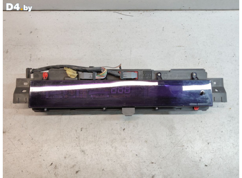 Щиток приборов (приборная панель) к Renault Espace 2004 г.