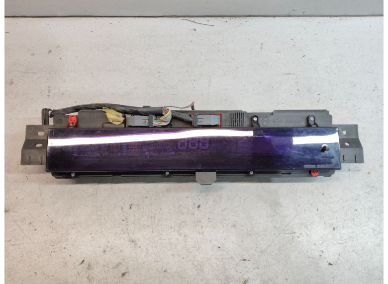 Щиток приборов (приборная панель) к Renault Espace, 2004г.