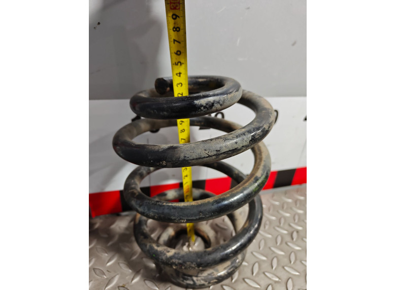 Пружина задняя к Volkswagen Transporter, 1997г.