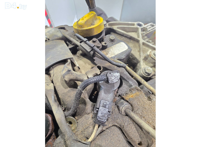 Форсунка к Renault Master 2003 г.