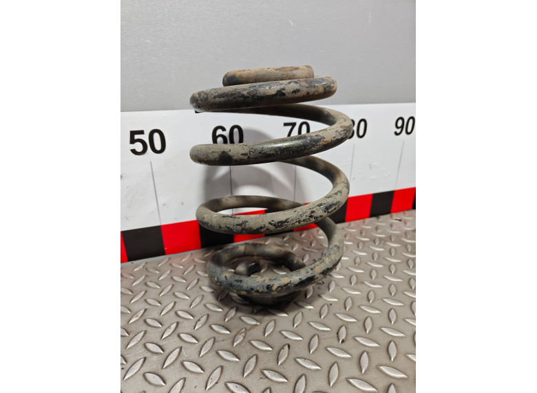 Пружина задняя к Volkswagen Transporter, 1997г.