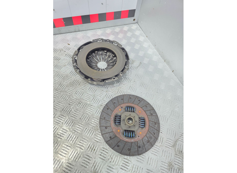 Комплект сцепления к Renault Master, 2003г.