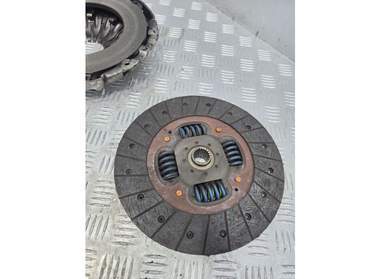 Комплект сцепления к Renault Master, 2003г.