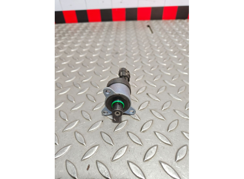 Регулятор давления топлива к Renault Master, 2003г.