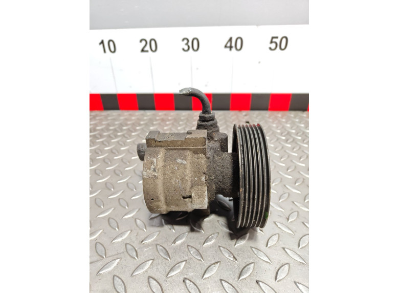 Насос гидроусилителя руля к Opel Movano, 2003г.