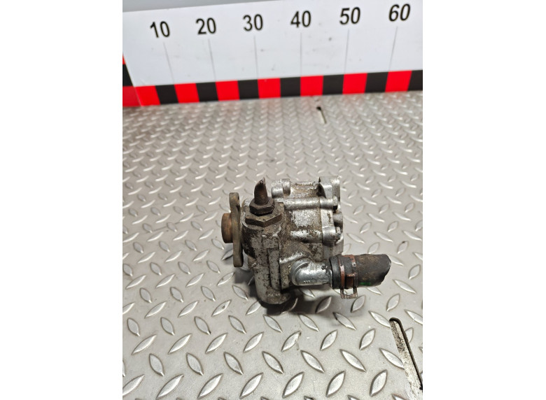 Насос гидроусилителя руля к Renault Master, 2005г.