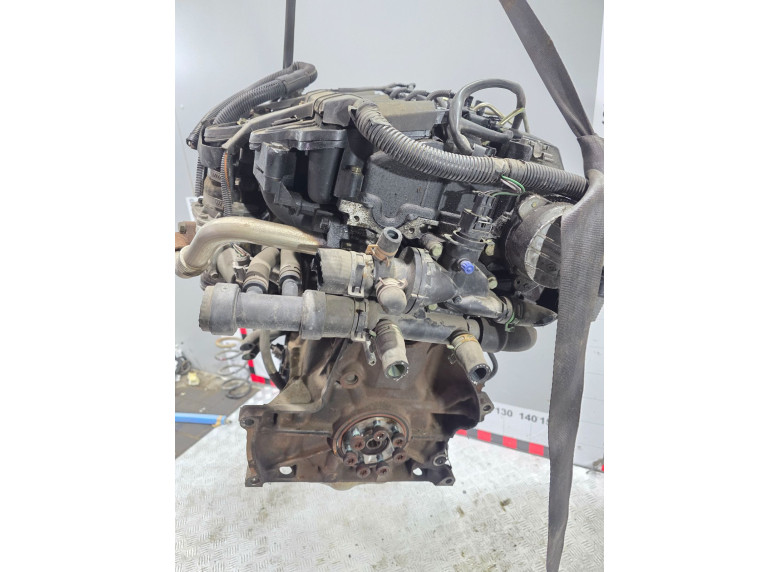 Двигатель к Renault Master, 2002г.