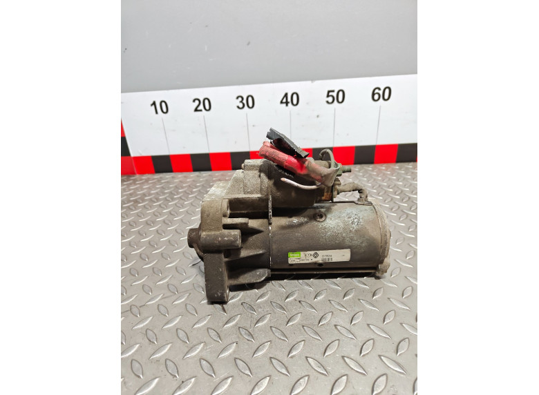 Стартер к Renault Master, 2003г.