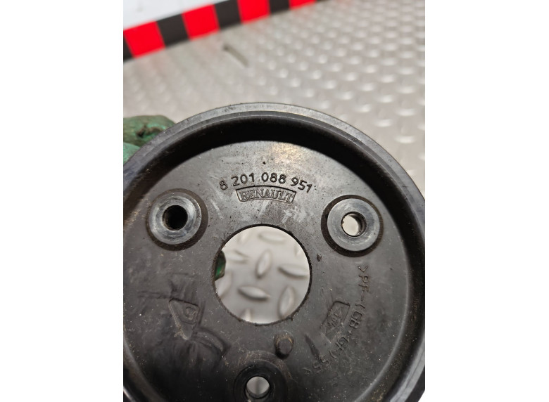 Шкив насоса гидроусилителя к Renault Master, 2003г.