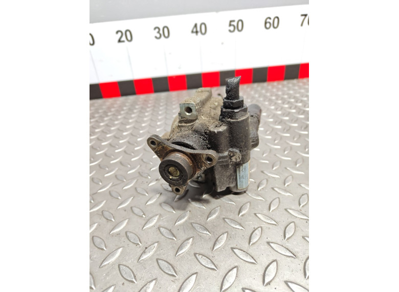 Насос гидроусилителя руля к Renault Master, 2003г.