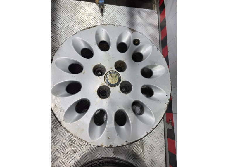 Диск литой к Alfa Romeo 146, 1997г.