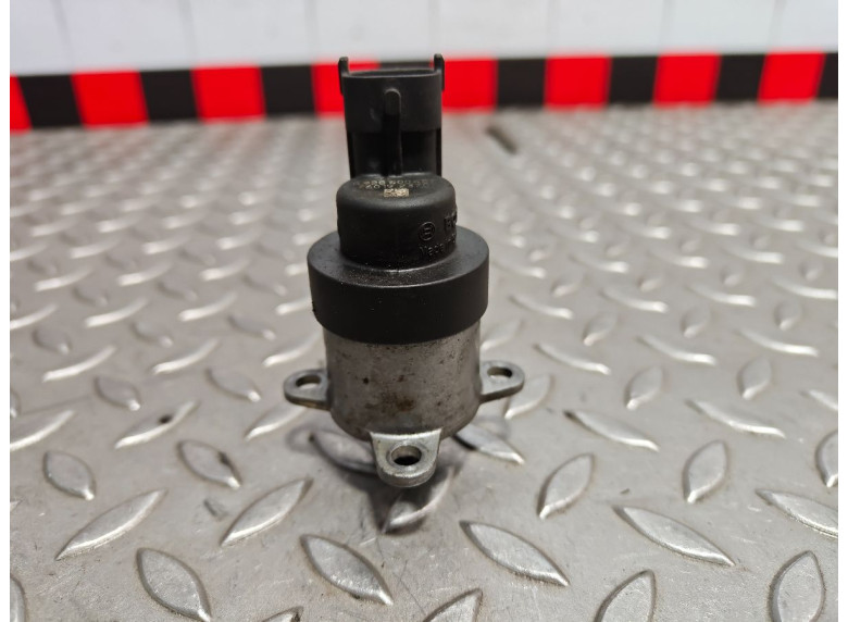 Регулятор давления топлива к Renault Master, 2003г.