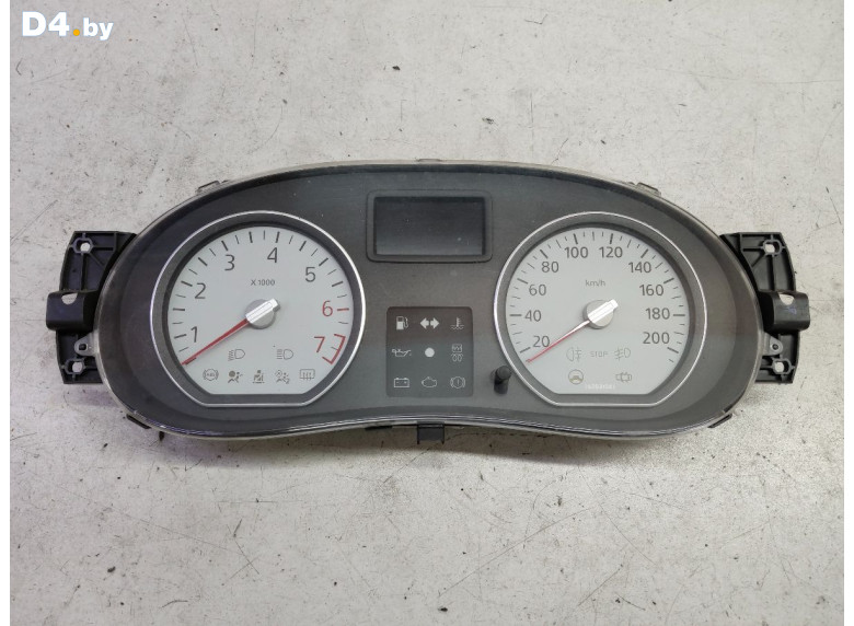 Щиток приборов (приборная панель) к Renault Sandero 2010 г.