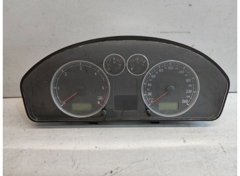 Щиток приборов (приборная панель) к Volkswagen Sharan, 2003г.