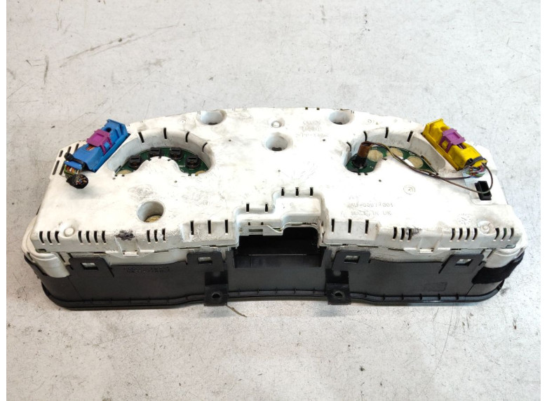 Щиток приборов (приборная панель) к Audi A4, 1998г.