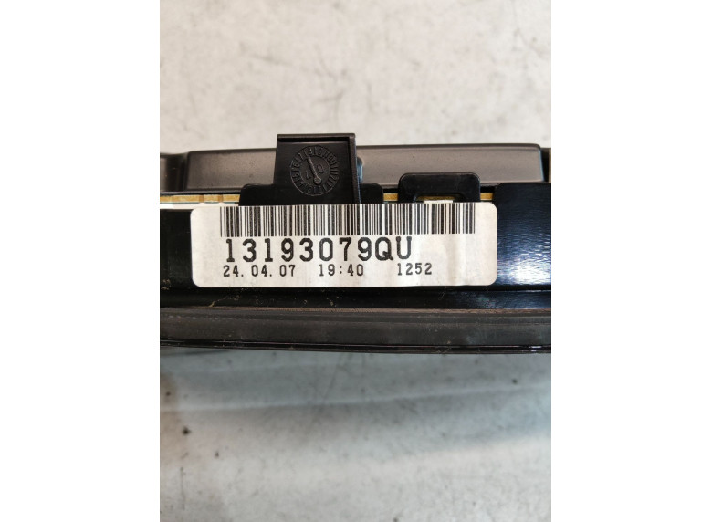 Щиток приборов (приборная панель) к Opel Vectra, 2007г.