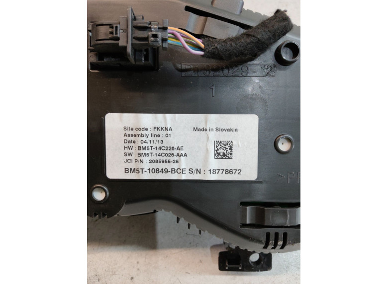 Щиток приборов (приборная панель) к Ford Focus, 2013г.