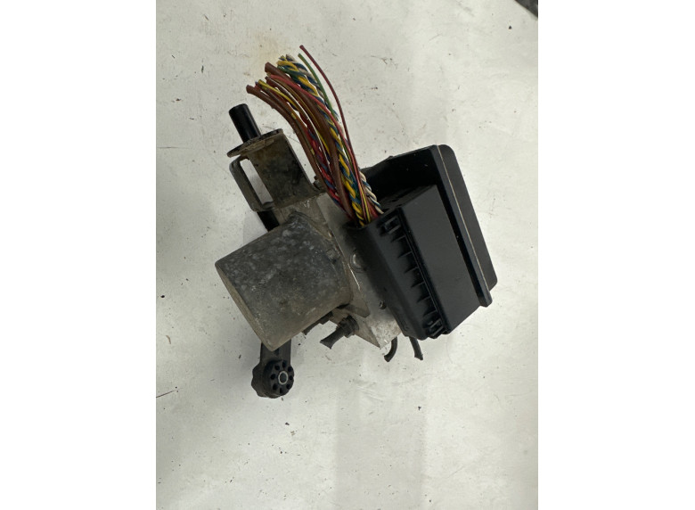 Блок ABS к BMW 5 E60/E61, 2006г.